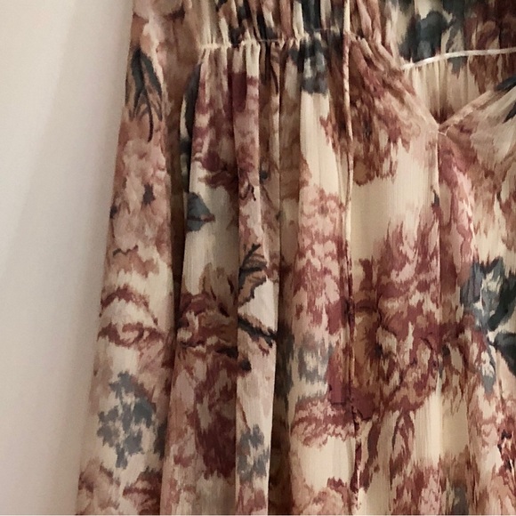New H&M Floral Dress Long Sleeve US XS - Picture 3 of 8